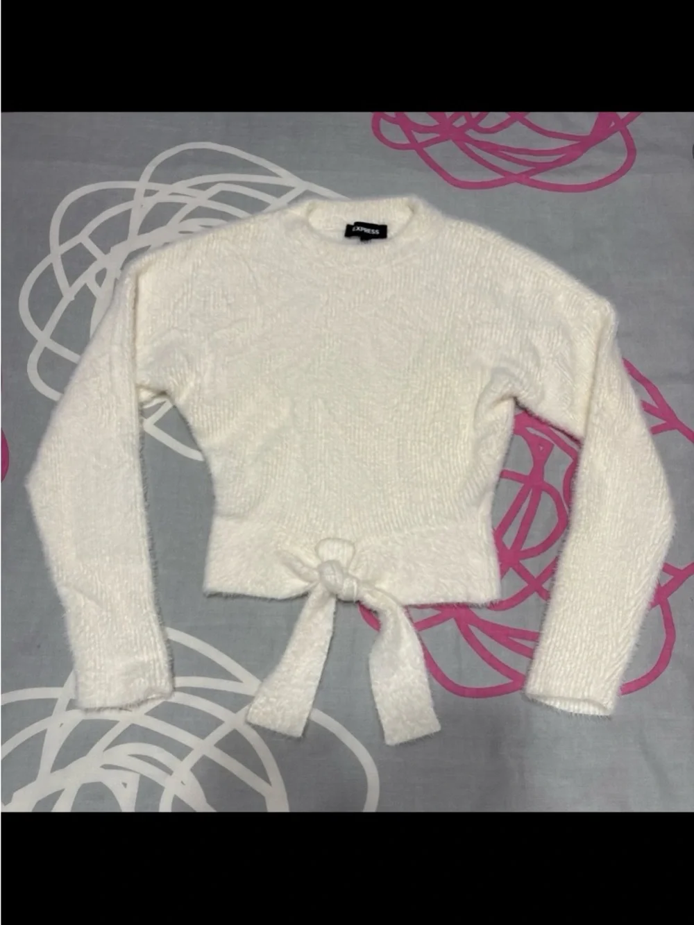 Express Cream White Tie Front Fuzzy Cropped Sweater